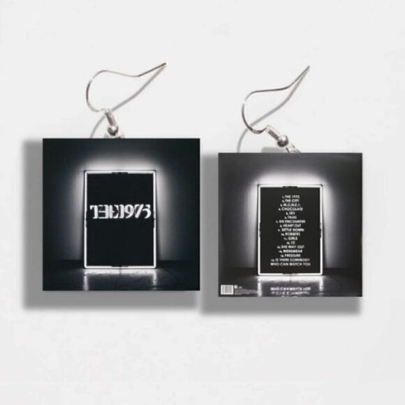 1 LEFT!! THE 1975 VINYL RECORD EARRINGS - Picture 1 of 1